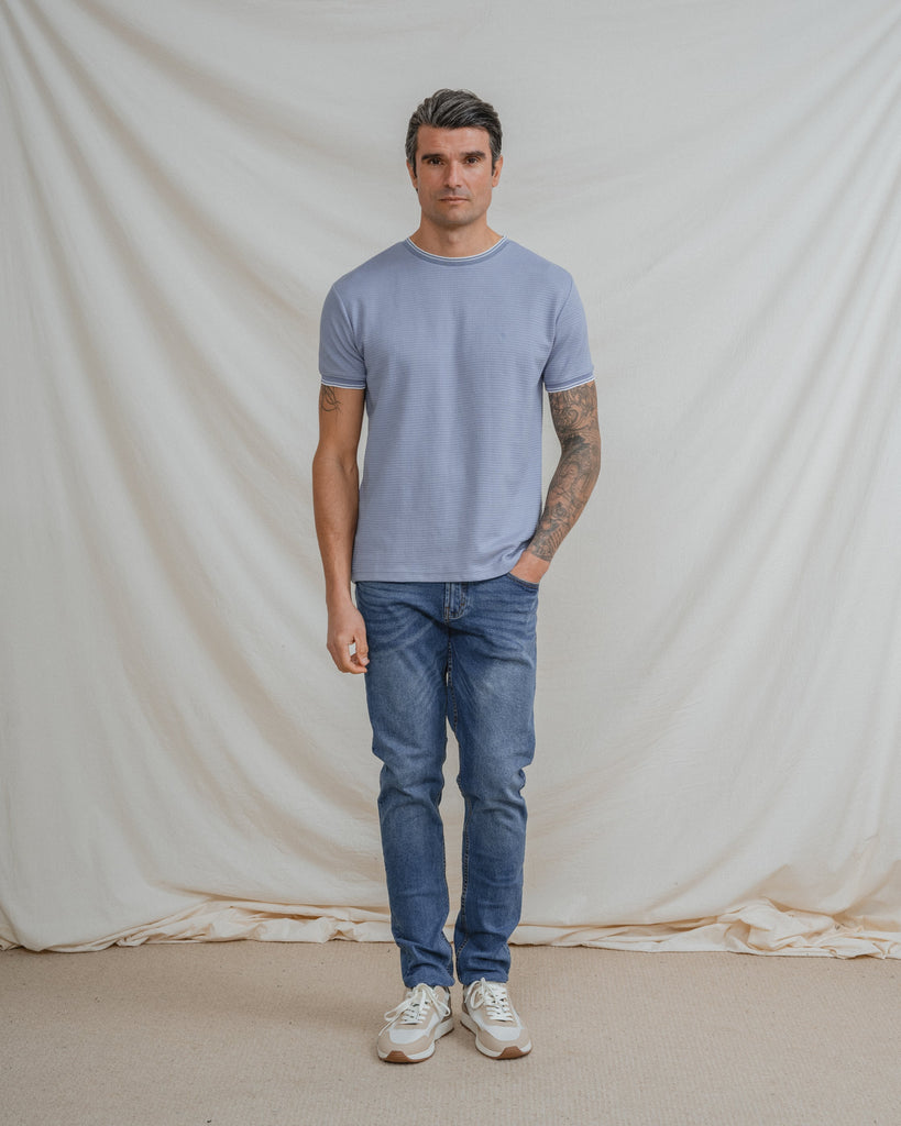 CAMISETA ESTRUCTURA LINEA CONTRASTE